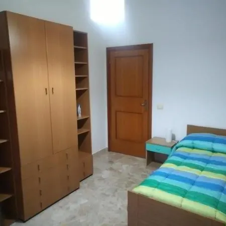 La Dea Maja Bed & Breakfast *